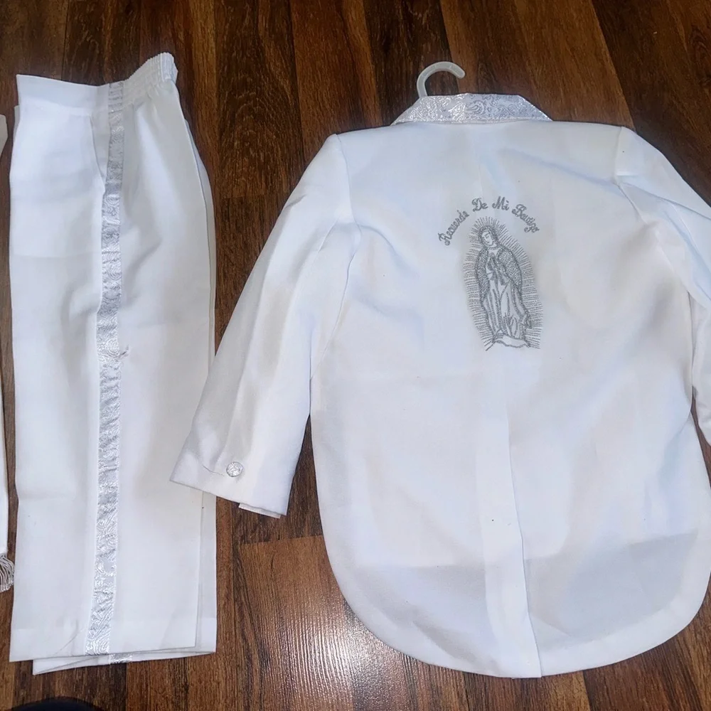 Rafael White Garment with Silver Detail